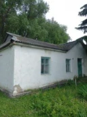 Земельный участок площадью 1042 кв.м. и здание фельдшерско-акушерского пункта, площадью 117 кв. м., расположенные по адресу: Липецкая область, Краснинский муниципальный округ, село Бредихино, дом 5